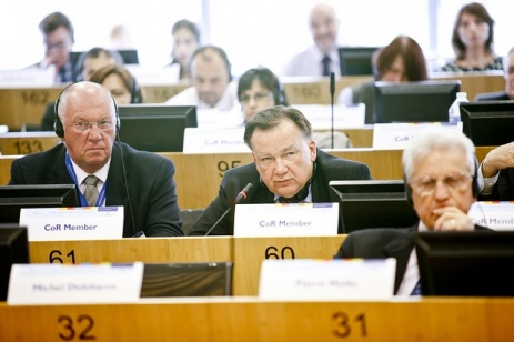 Adam Struzik marszałek województwa mazowieckiego podczas debaty w Komitecie regionów zdjecie nr 2